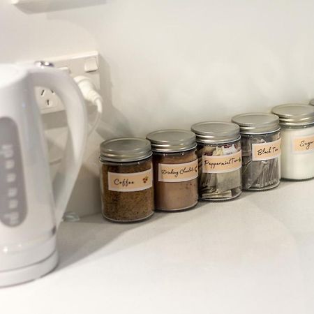Luxury Escape For 2, Single Level Studio, Papanui クライストチャーチ エクステリア 写真